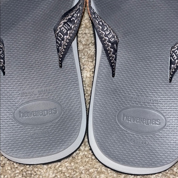 Havaianas Like New Men’s 11/12 - Picture 3 of 5